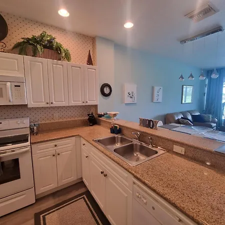 Stunning 2-Bedroom Plus Den Condo In Greenlinks Resort Naples Exterior photo